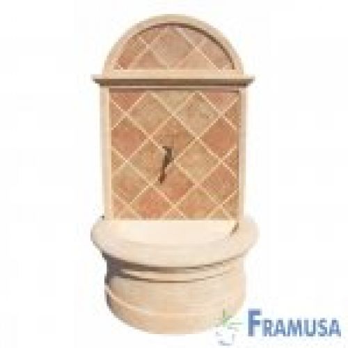 FUENTE PARED AZULEJO